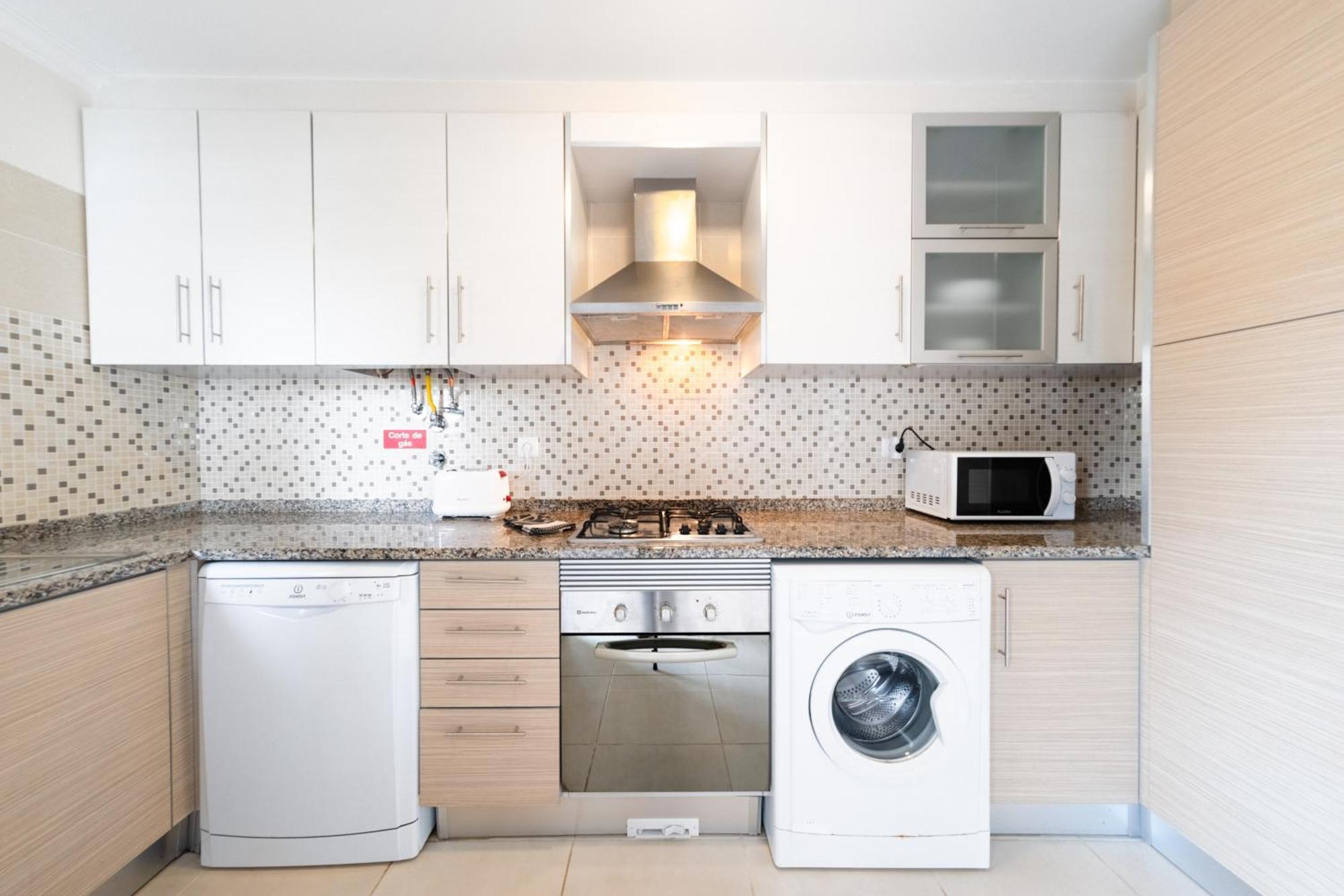 Paradise Apartments บาเลียล ภายนอก รูปภาพ