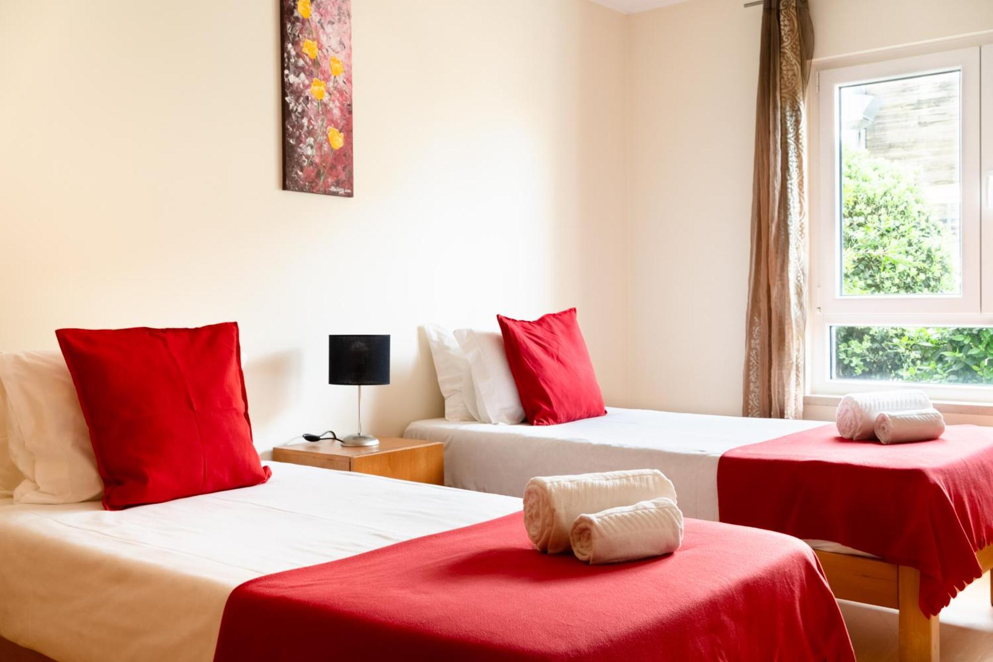 Paradise Apartments บาเลียล ภายนอก รูปภาพ